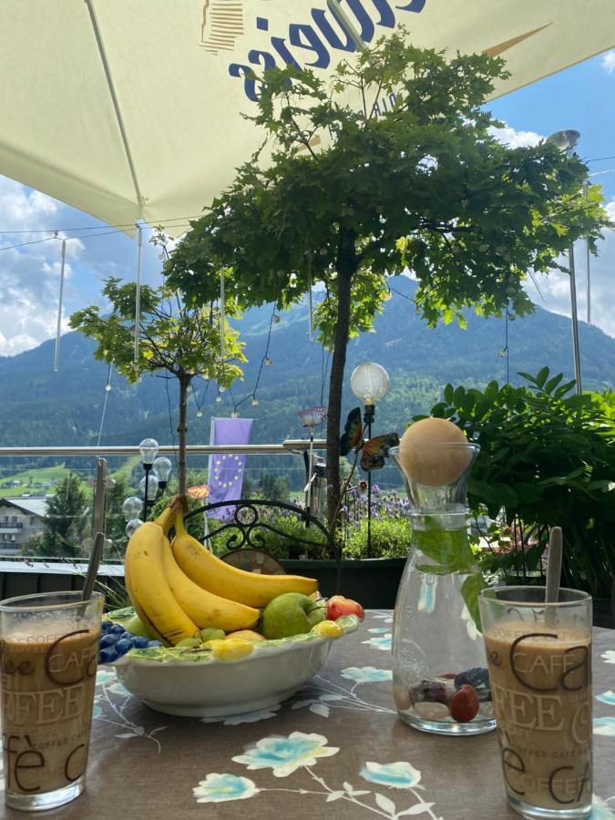 Hotel Garni Pinzgau, Bernd Huttl Neukirchen am Großvenediger Exterior foto